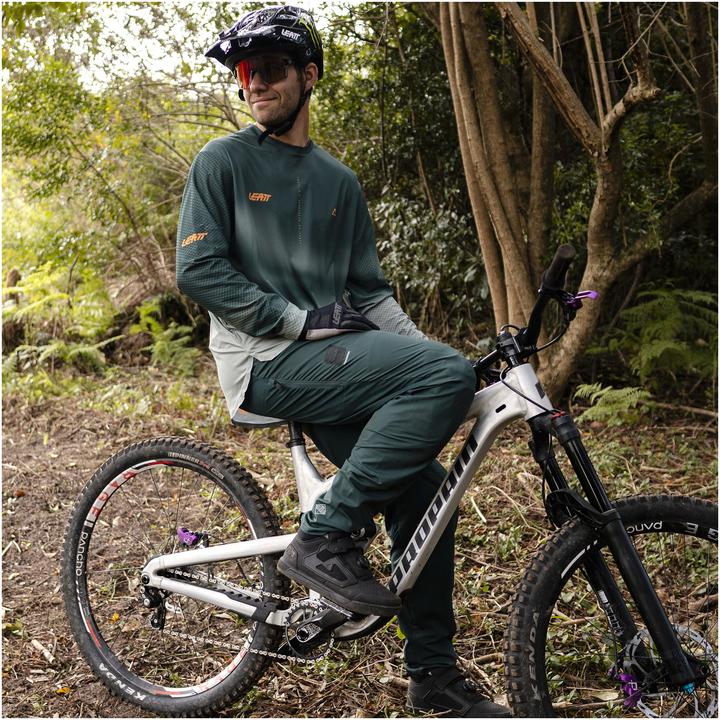 Actual product image Leatt MTB Trail 3.0 Long Sleeve Jersey spruce green L (L)