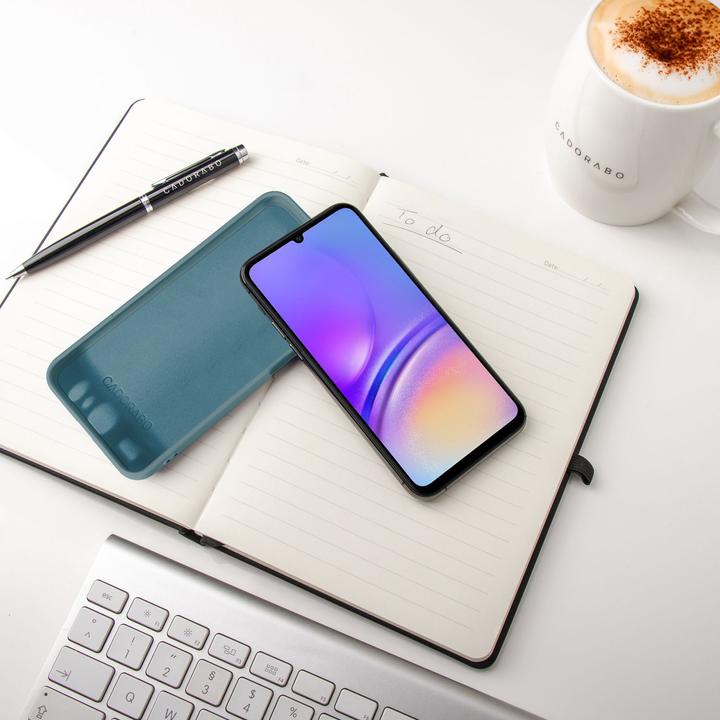 Image du produit Cadorabo Coque pour Samsung Galaxy A06 TPU Liquid Silicone Case (Samsung Galaxy A06)