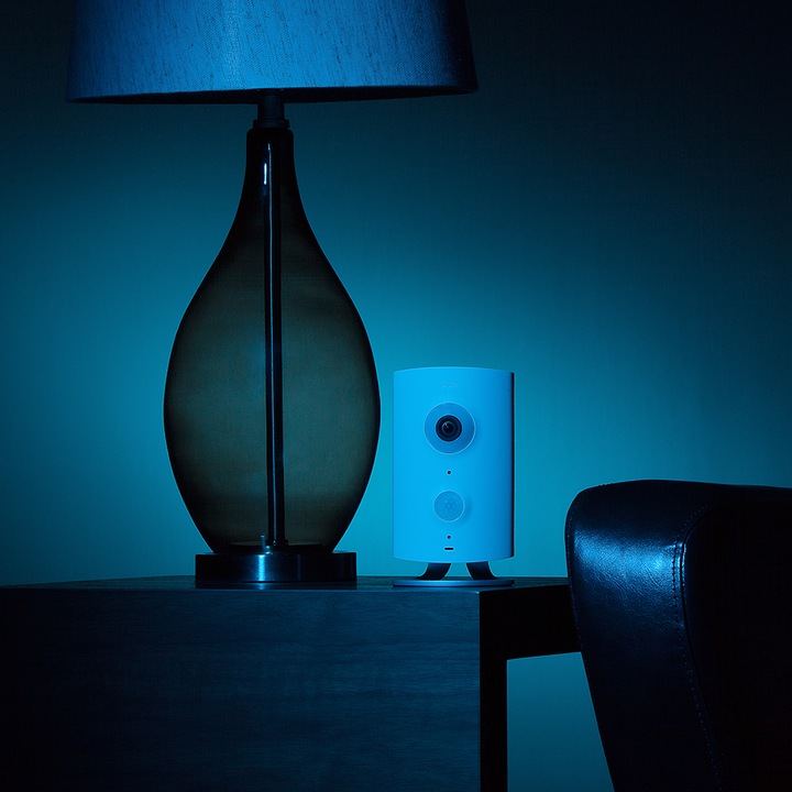 Produktbild Piper NV NightVision, Smart-Home-Kamera (weiss) (1920 x 1080 Pixels)