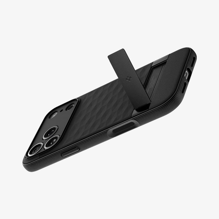 Actual product image Spigen Parallax ”S” Mag Magsafe case for iPhone 17 Pro Matte Black (Apple iPhone 17 Pro)