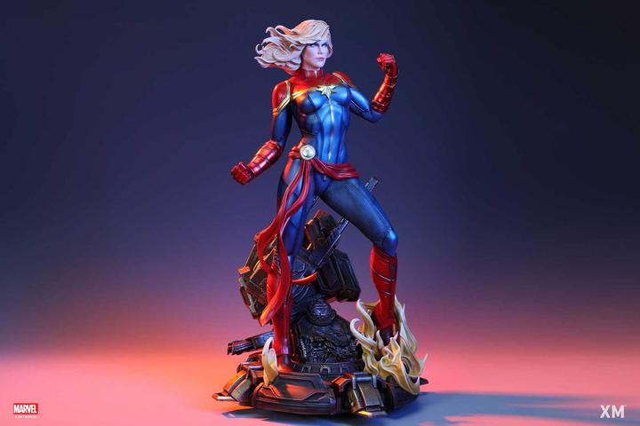 Actual product image XM Studios Marvel Comics "Captain Marvel" 1/4 Statue