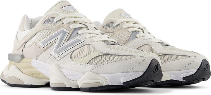 Image du produit New Balance U9060WHT (42)