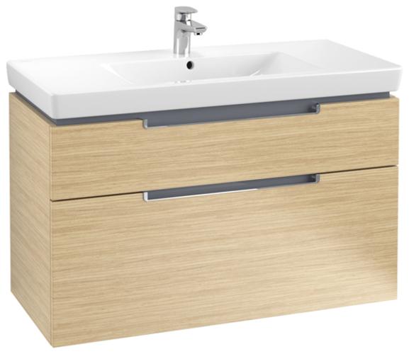 Glossy chrome handle, Nordic oak