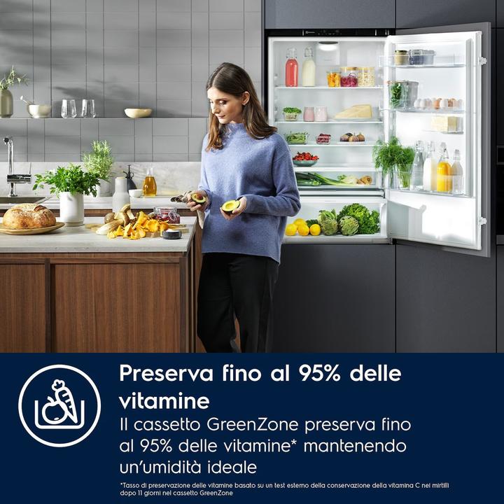 Actual product image Electrolux ENG7TD18S D Built-in Combined Refrigerator (256 l)