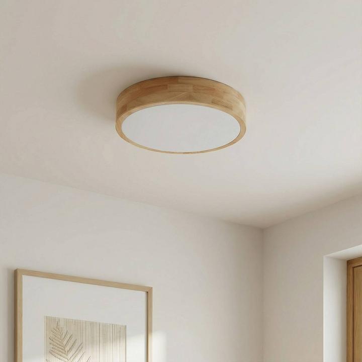 Actual product image Lindby Tanju ceiling light, oak wood, Ø 40 cm (E27)