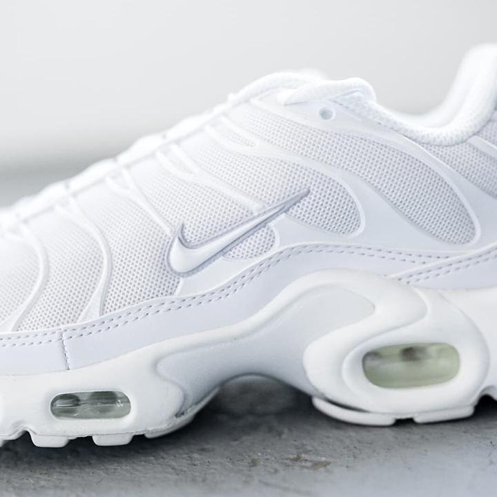 Immagine prodotto Nike Air Max Plus (39)