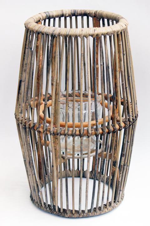 Esultar Laterne aus Rattan mit Einsatz aus Glas