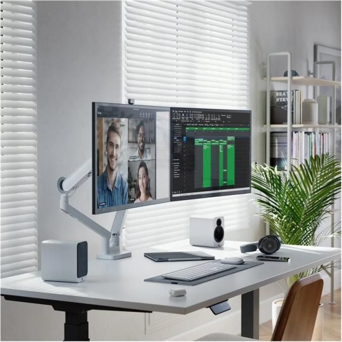 Actual product image Alogic 32C4KPD (3840 x 2160 Pixels, 32")