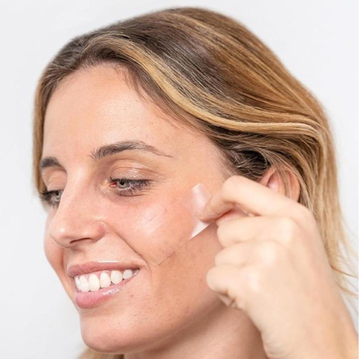 Actual product image Acnemy Zitproof