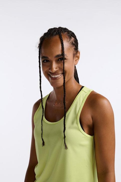 Produktbild 2XU Aero Singlet (M)