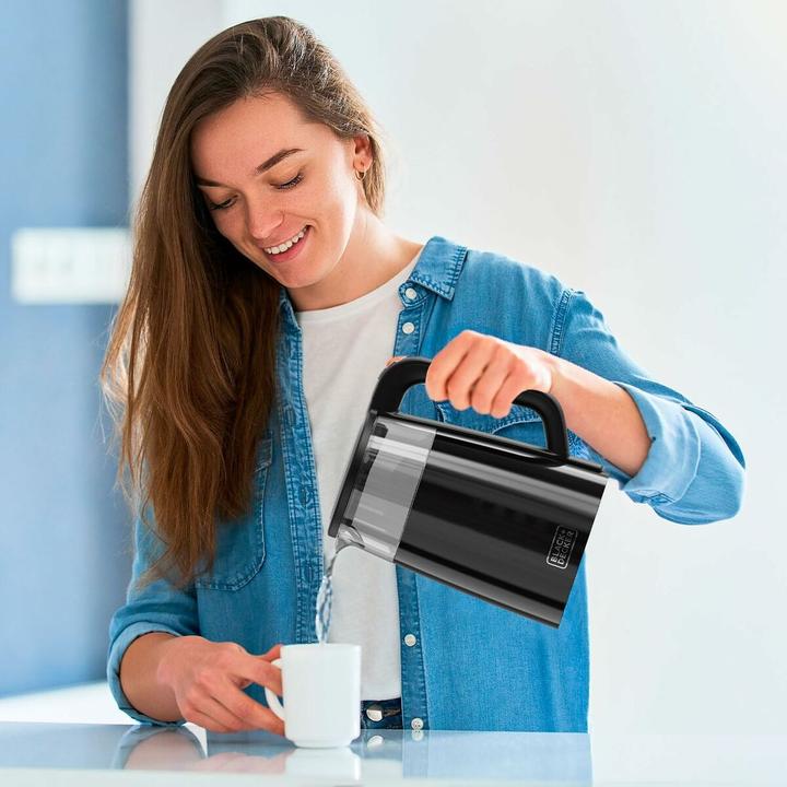 Actual product image Black & Decker Black+Decker electric kettle BXKE2206E (1.70 l)