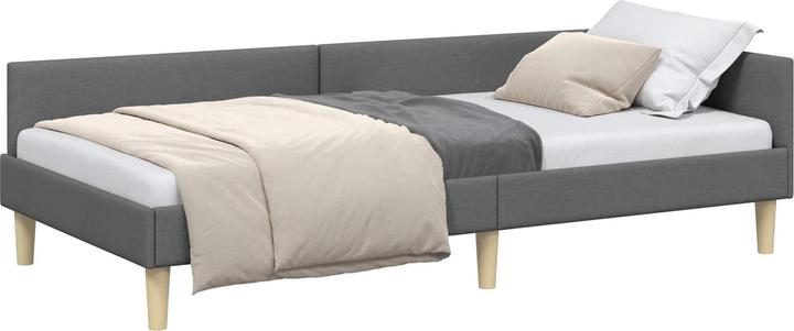 Gris foncé