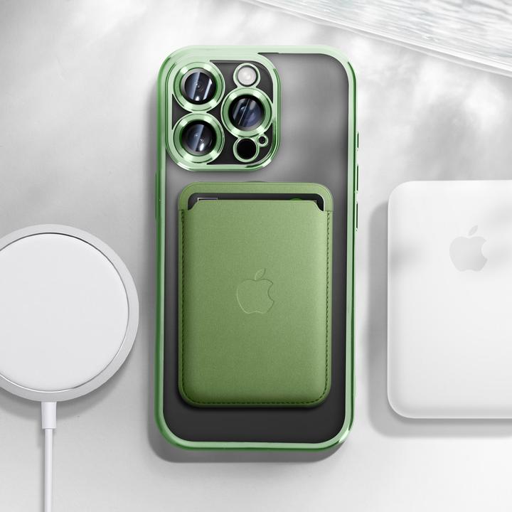 Actual product image Avizar Metallic Case (Apple iPhone 16 Pro)