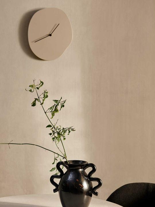 Image du produit Ferm Living Horloge murale Melt (33 cm)