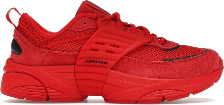 Produktbild Jordan Trunner O/S University Red (45)