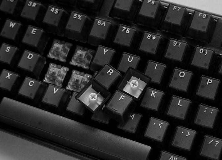 Actual product image Ducky One 3 Aura Black Gaming Keyboard, RGB LED - MX-Silent-Red (DE, Cable)