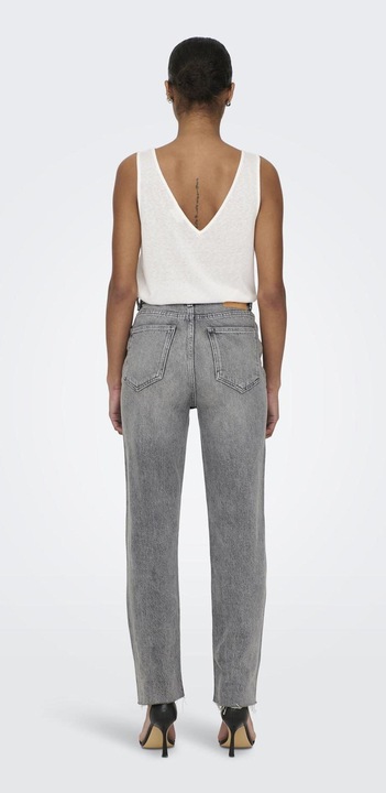 Actual product image Only ONLEmily Life HW Straight Fit Jeans (W25/L30)
