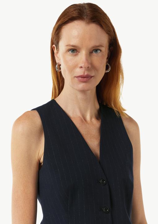 Actual product image Comma Gilet (44)