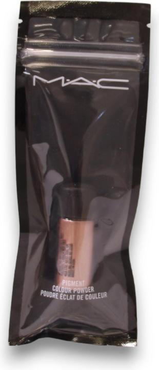 Actual product image MAC Cosmetics Pigment / Little M∙A∙C