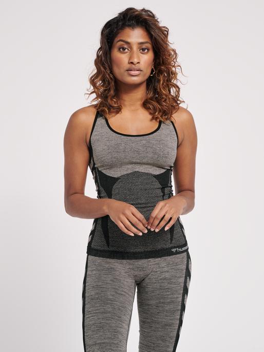 Actual product image hummel Clea Seamless Top (M)