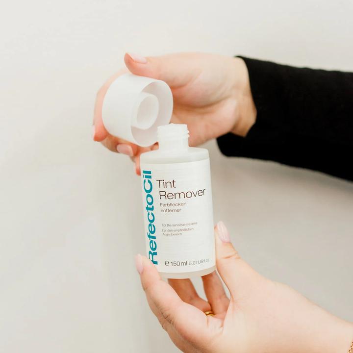 Actual product image Refectocil Tint Remover (White)