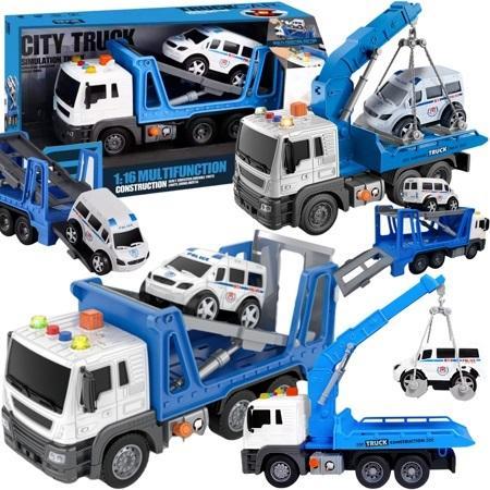 Dromader LKW mit Haken und Abschleppwagen