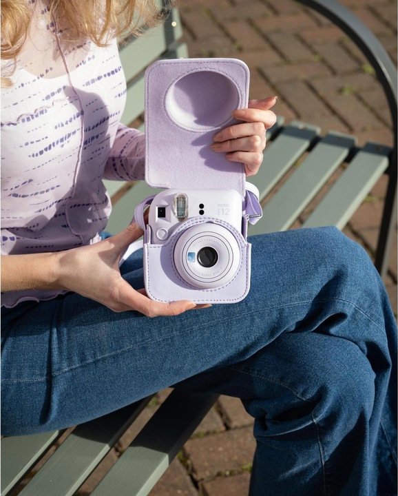 Actual product image Fujifilm instax Mini 12 (Camera case, 1.84 l)