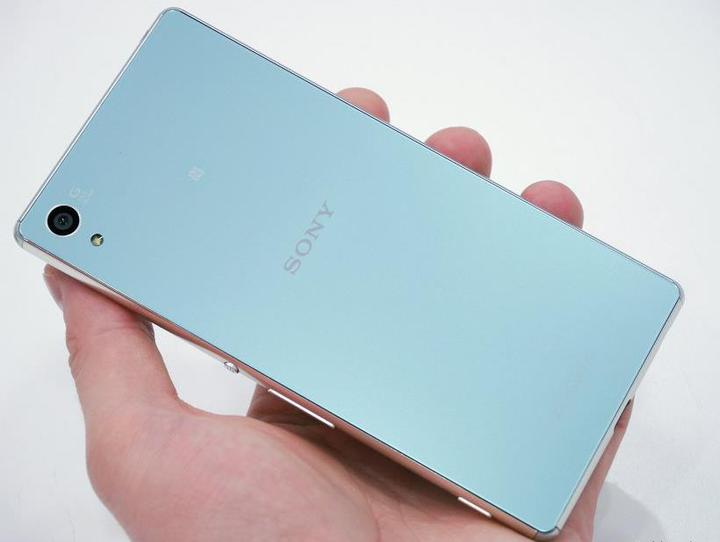 Actual product image Sony Xperia Z3+ (32 GB, Aqua blue, 5.20", Single SIM, 4G)