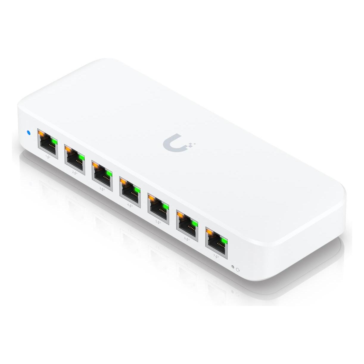 Ubiquiti Switch full managed Layer2 8 Port o 8x GbE o PoE Budget 202W o 7x PoE at o 1x PoE bt In o D