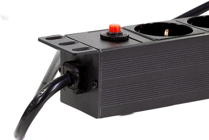 Produktbild LogiLink Steckdosenleiste CEE7/3 + 2 USB, mit Ü-Schutz (8 x, CEE 7/7, 2 m)