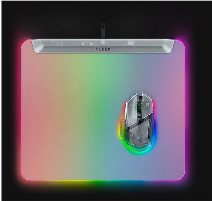 Actual product image Razer Firefly V2 Pro (M)