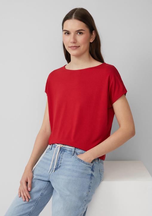 Produktbild S.Oliver T-Shirt Fliessendes Jersey-Shirt mit überschnittenen Schultern (46)