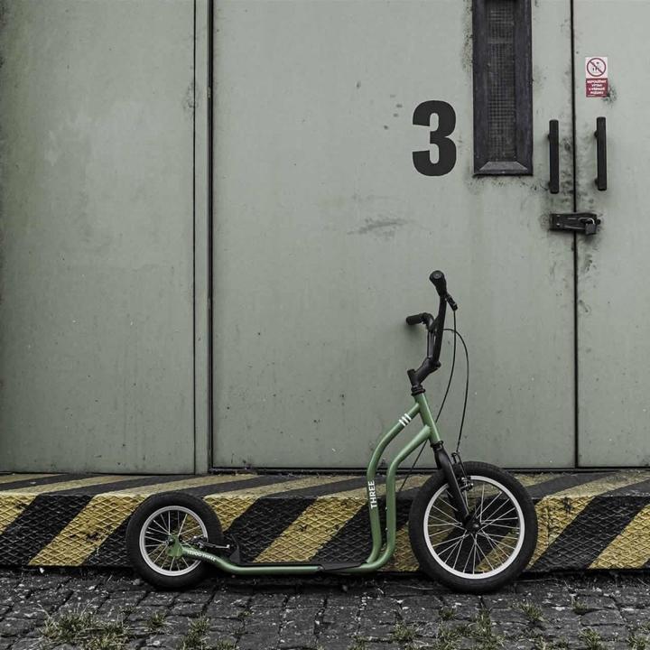 Produktbild Gladiatorfit Erwachsenenroller "Three" Yedoo