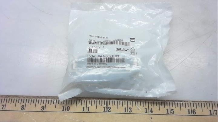 Image du produit Harting 09 33 016 2601 Insert Han® E 16 + vis PE 1 pc.