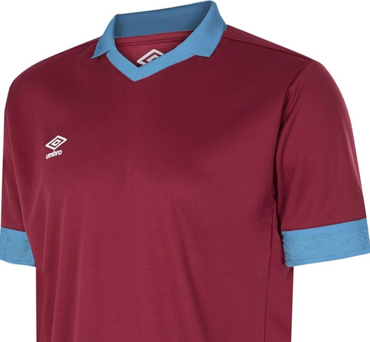 Wine red, Sky blue