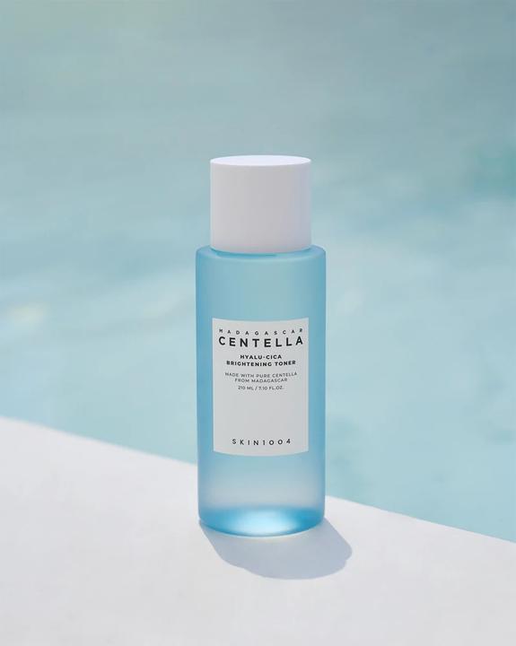 Actual product image Skin1004 Hyalu-Cica Brightening Toner (Face toner, 210 ml)