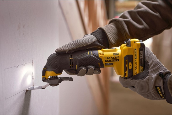 Actual product image Stanley FatMax 18V Battery Multifunction Tool SFMCE500D2K (2.0 Ah, Grinder, Saw & Universal Fair