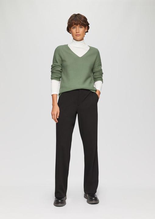 Produktbild S.Oliver Strickpullover Gerippter Strickpullover aus Baumwollmix mit V-Ausschnitt (48)