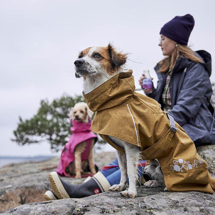 Actual product image Hurtta Monsoon V2 Eco Pink mackintosh, 35 cm (35, Dog coat)