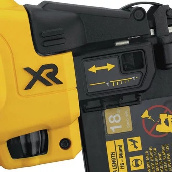Actual product image DeWalt DCN 680