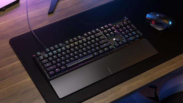 Productafbeelding Corsair K70 Core RGB Mechanisch Toetsenbord (FR, Bedraad)