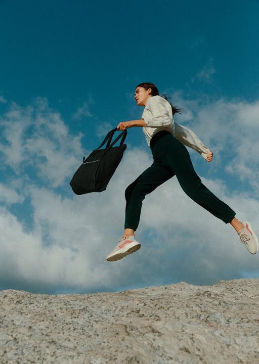 Produktbild Qwstion Small Bucket – Raven - Raven (18 l)