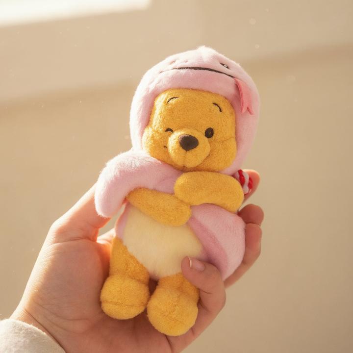 Produktbild Disney Winnie the Pooh Plüsch Schlüsselanhänger