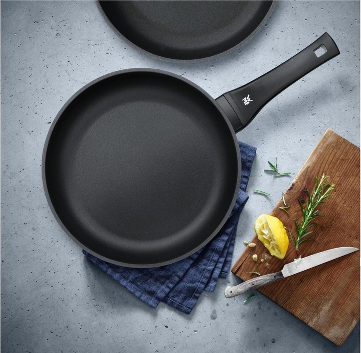Image du produit WMF Poêles à frire PERMADUR EXCELLENT ensemble de 2 (24 cm, Ensemble de casseroles et de poêles de cuisson, Aluminium)