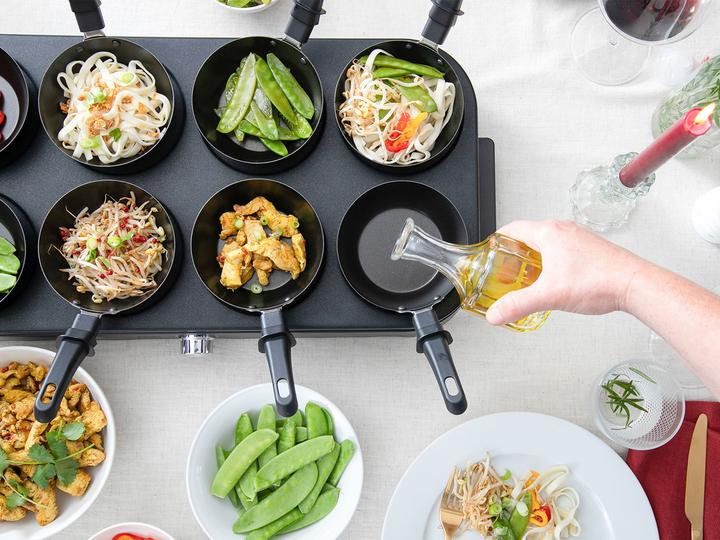 Actual product image Fritel gwp2560 gourmet-wok-flensjes 1500w 8persoons (Wok, Aluminium)