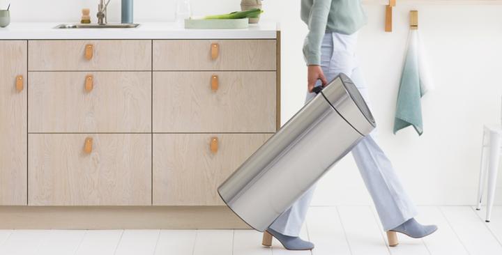 Produktbild Brabantia Touch Bin (33 l)