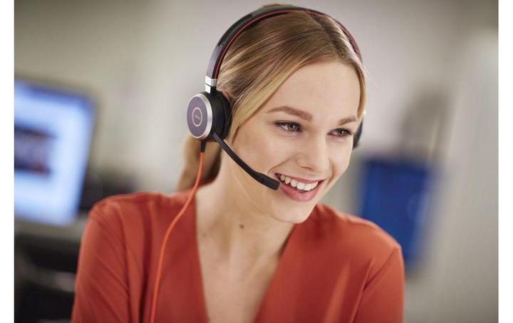 Actual product image Jabra Evolve 40 UC Mono (Cable, USB-C)