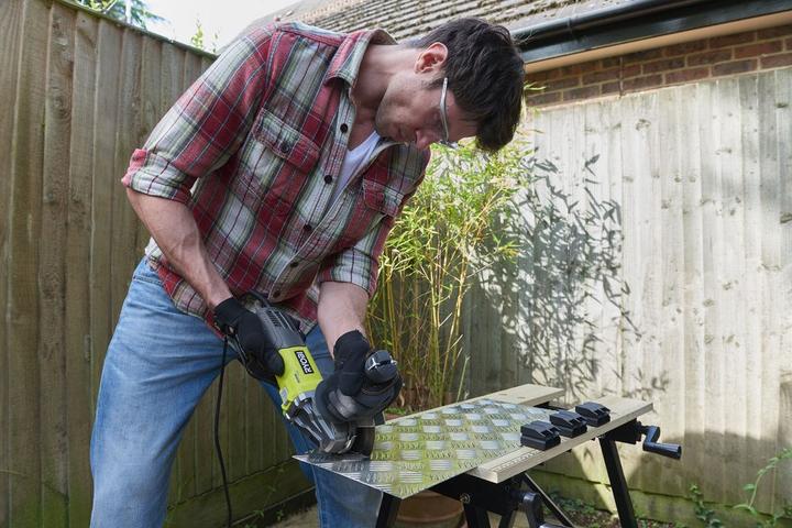 Actual product image Ryobi Angle grinders (125 mm)