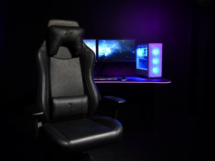 Actual product image Arozzi Vernazza SoftPU Gaming Chair - Pure Black