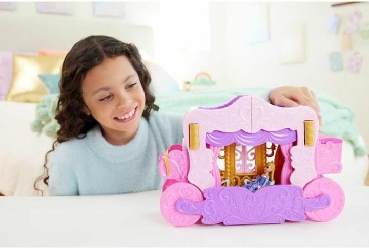 Actual product image Disney Princess Carriage To Castle Transforming Playset